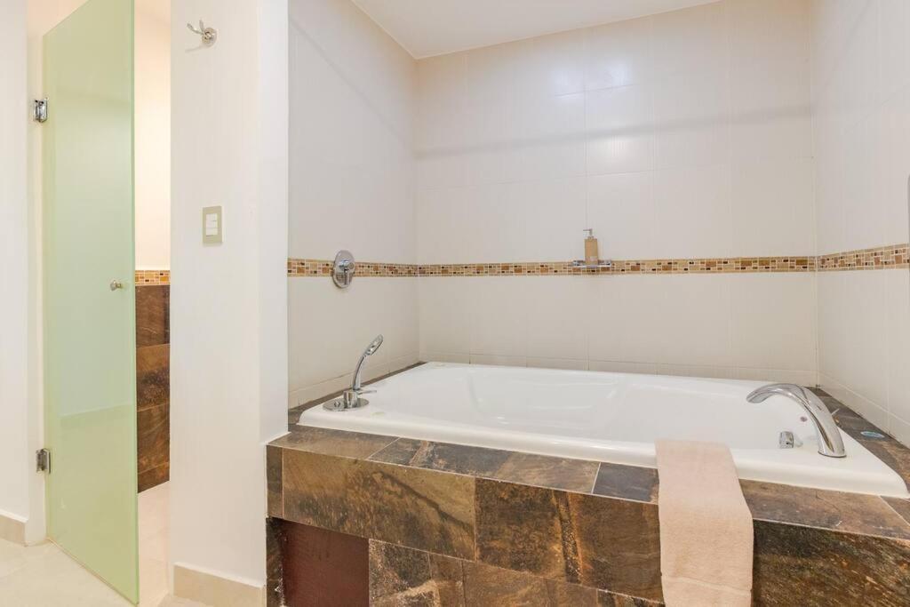 Encantadora Suite Super Amplia En Colibri Playa Del Carmen Zewnętrze zdjęcie